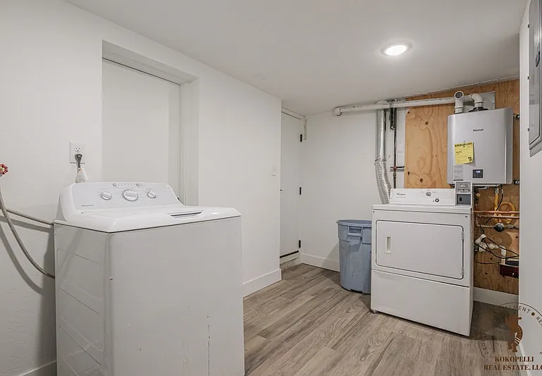 910 Rood Ave #5 — Photo 10