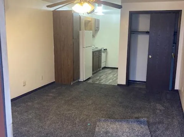 138 Eastwood Dr, Butler, PA 16001