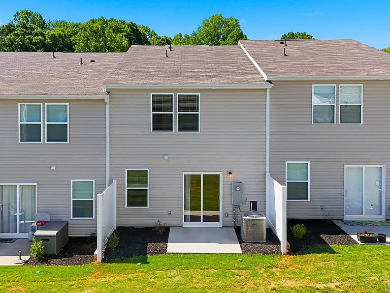 1921 Tranquility Cir #B — Photo 27