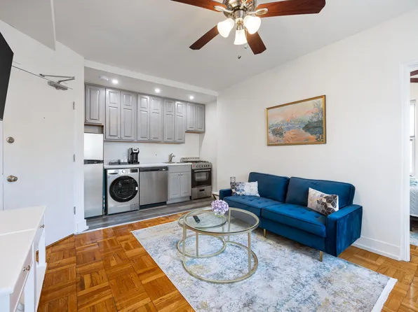 1100 N. LASALLE APARTMENTS, 1100 N Lasalle St #1102, Chicago, IL 60610