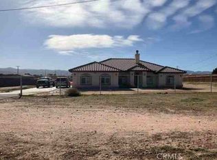 17057 Ranchero Rd, Hesperia, CA 92345