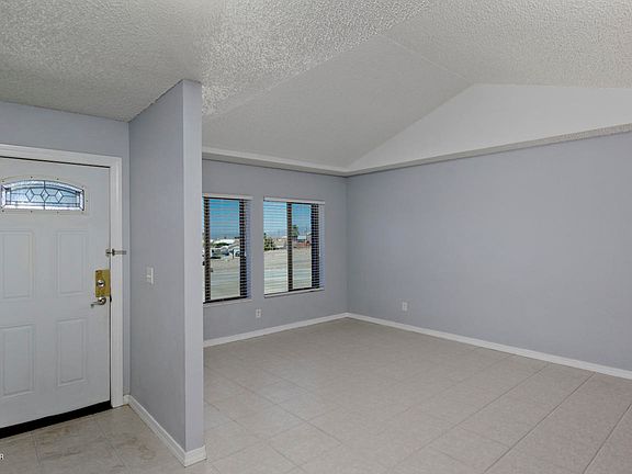 3rd image of 1050 Clearwater Ct