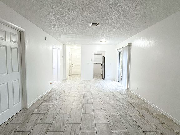 3rd image of 323 Melody Ln #327
