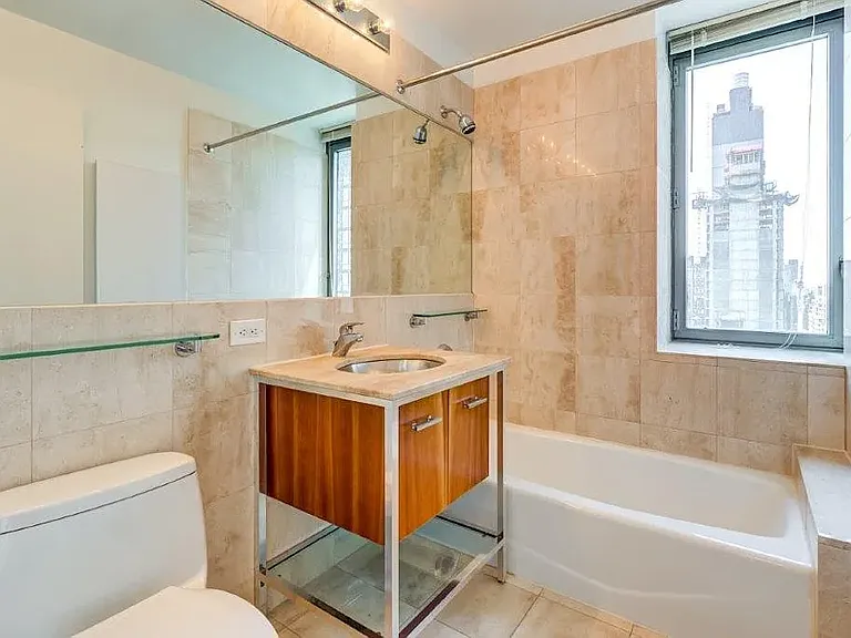 800 6th Ave #7B — Photo 6