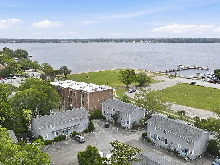 328 River Walk Dr #1 — Photo 27