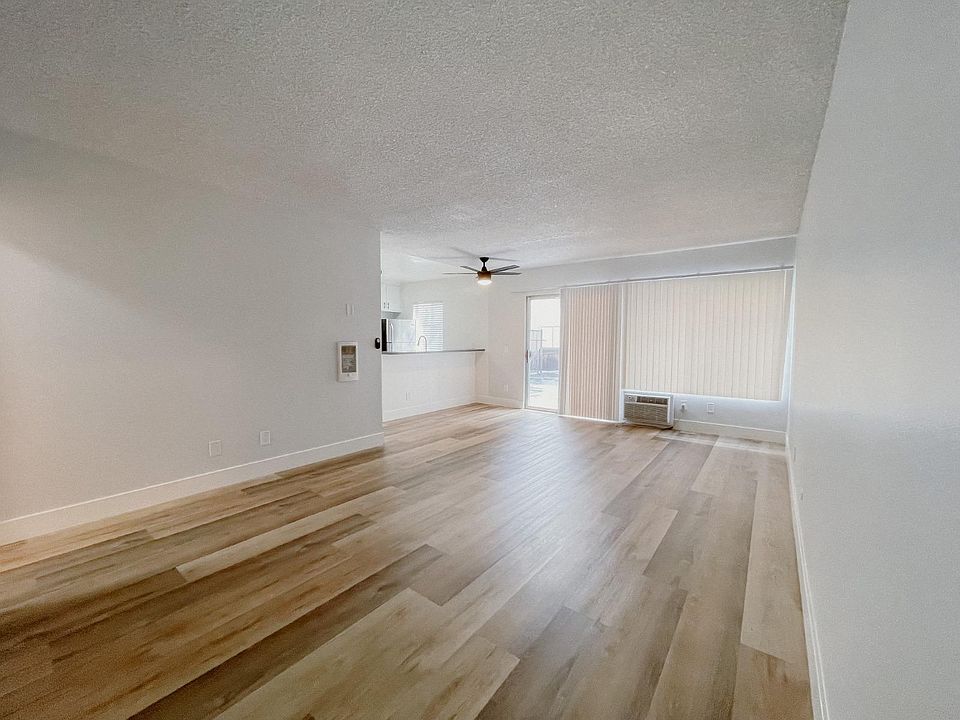 1st image of 8011 Romaine St #1.13