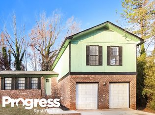 6122 Panellus Dr, Stone Mountain, GA 30087