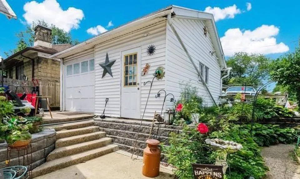 7301 Chestnut Avenue Garage #2
