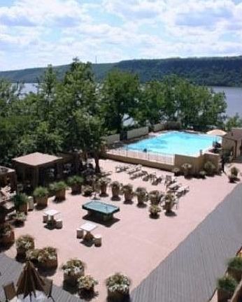 4th image of 1155 Warburton Ave #3HJ