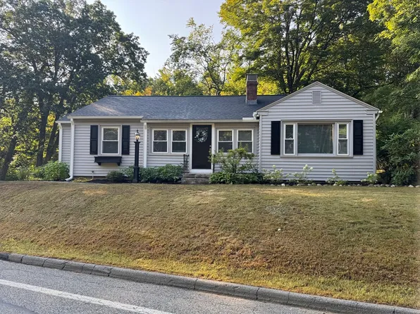 51 State Rd E, Westminster, MA 01473