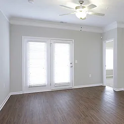 Summerwind Apartments — Photo 13