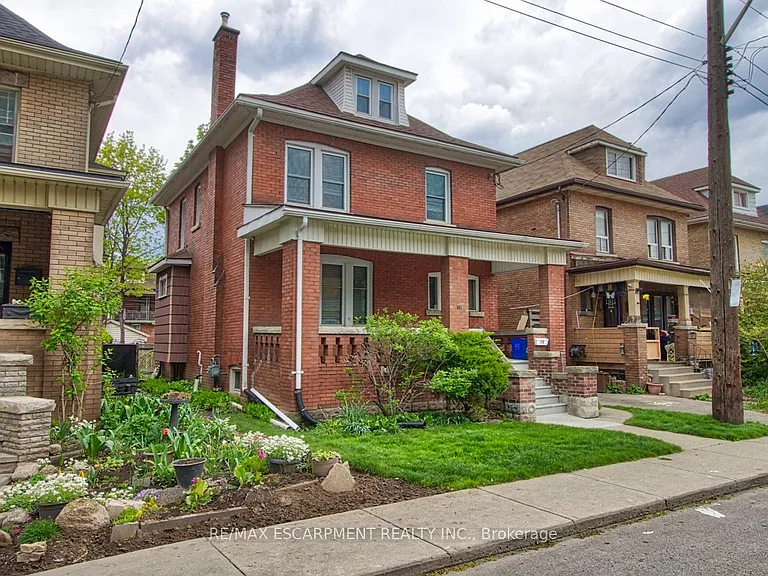 70 Spadina Ave #3 — Photo 3