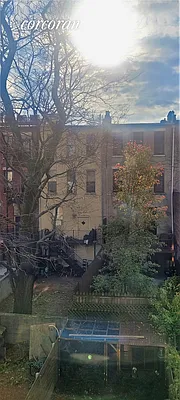 Rented by Corcoran | media 121