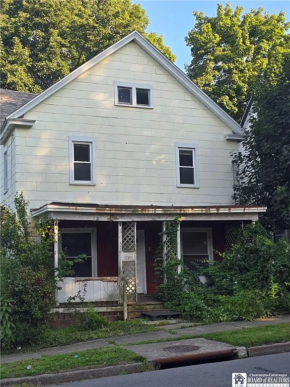 356 Falconer St photo 1
