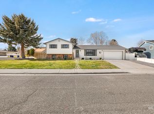 1149 Blake St N, Twin Falls, ID 83301