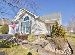 2 Woodview Dr, Whiting, NJ 08759