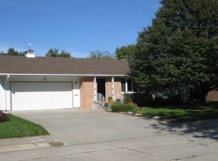 15 Eastridge Ave, York, NE 68467