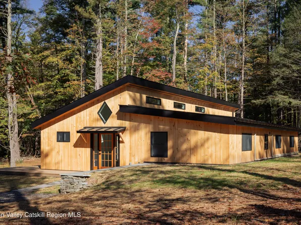 246 South Road, Ruby, NY 12475