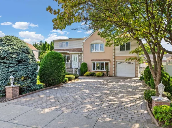 158 Mayfair Avenue, West Hempstead, NY 11552