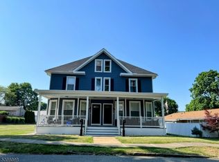 59 W Stewart St, Washington, NJ 07882