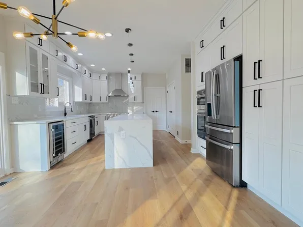 17528 Bowie Mill Rd, Derwood, MD 20855