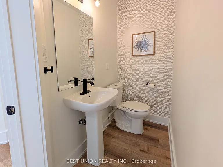 1596 Brandy Ct — Photo 9