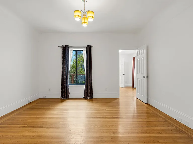 75 Lafayette St #1 — Photo 22
