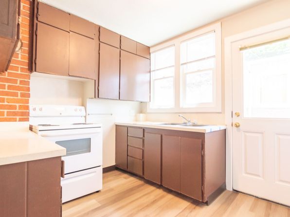4320-4336 NE 57th Skidmore #4324