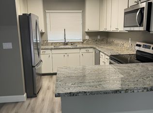 1300 Jarrell Ct #B, Modesto, CA 95355