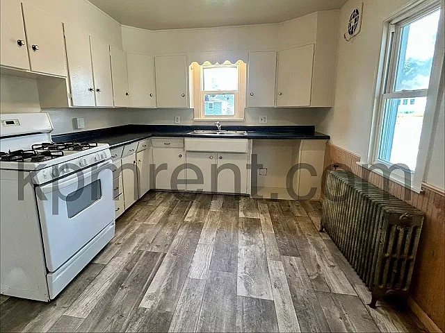 810 3rd Avenue Northwest - 1 — Photo 3