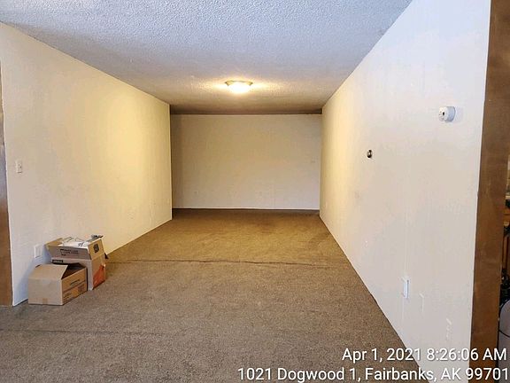 2nd image of 1021 Dogwood St #1