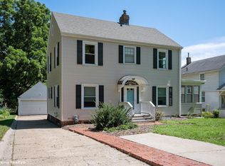 707 35th St, Des Moines, IA 50312