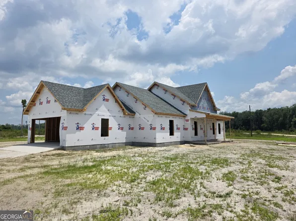 4421 Altamaha School Rd, Baxley, GA 31513