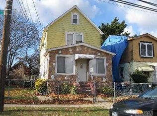 13628 244th St, Rosedale, NY 11422