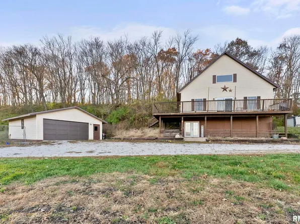 2673 60th Ave, Viola, IL 61486