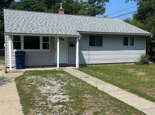 4907 Delta Dr, Flint, MI 48506