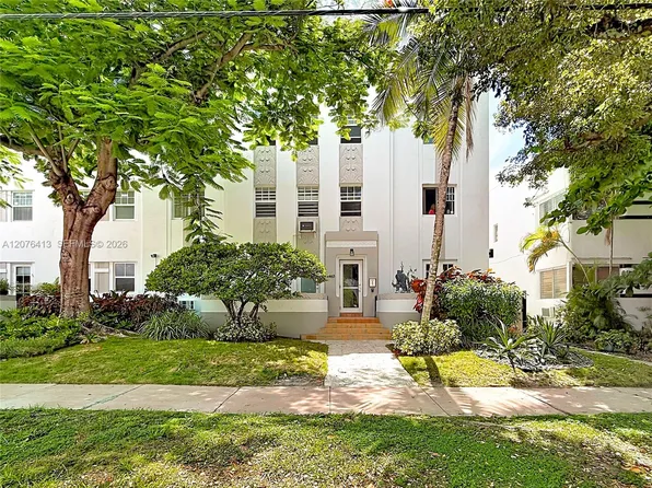 2463 Pine Tree Dr APT 3, Miami Beach, FL 33140