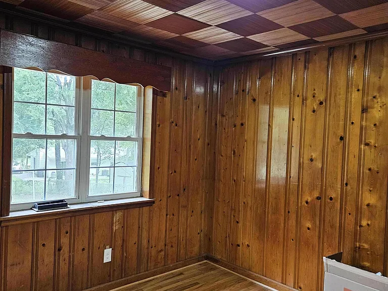 2505 Smith St — Photo 11
