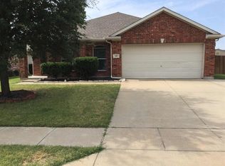 200 Wenrick Dr, Roanoke, TX 76262