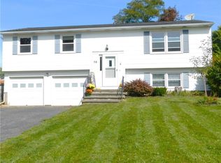 56 New Gate Dr, Henrietta, NY 14467