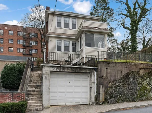 5 Hall Place, Eastchester, NY 10709