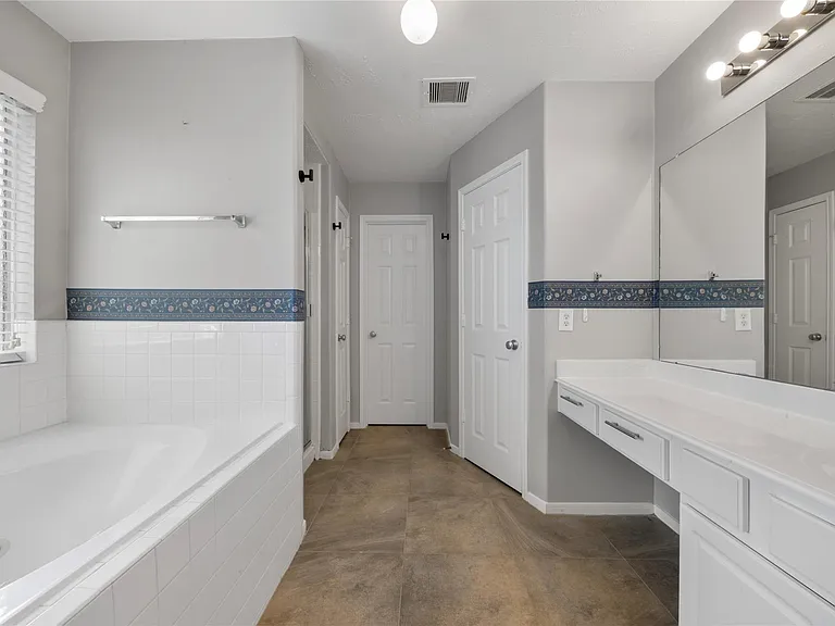 6354 Wilshire Rdg — Photo 15