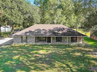 11010 Buxton Rd, Saint Amant, LA 70774