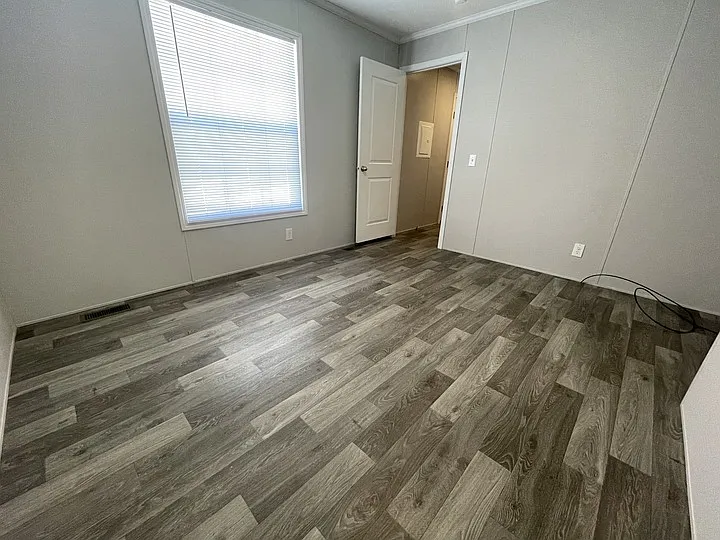 38000 Le Chateau Blvd #544 — Photo 15