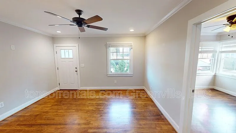 Building Photo - 8 Traynham Ave #B