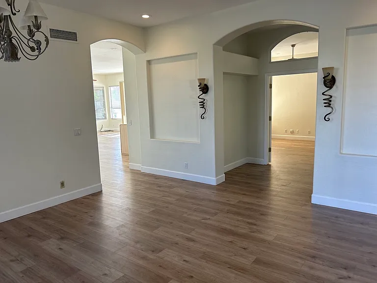 3160 S Greythorne Way — Photo 10