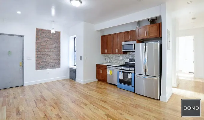 Rented by Bond New York | media 20