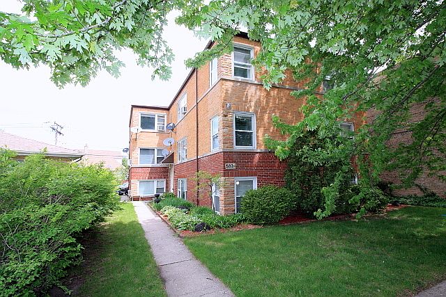 1st image of 5824 W Higgins Ave APT 2N