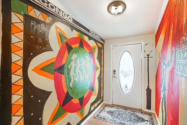 5 bed, 3.0 bath, 1973 sqft, $5,888 — Photo 2