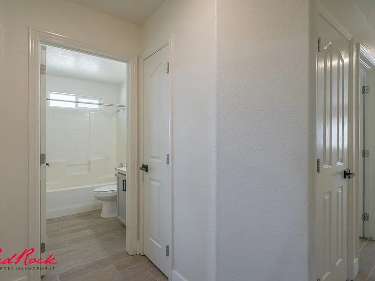 441 E Sunland Dr #6 — Photo 55